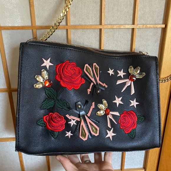 ZARA WOMAN SS17 BLACK ENVELOPE EMBROIDERED insect clutch - Picture 2 of 4